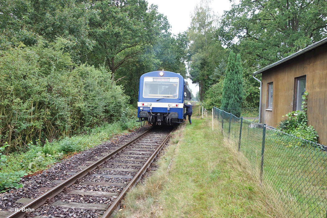 Sonderzug am Haltepunkt Gockenholz gegen 9:50 Uhr
